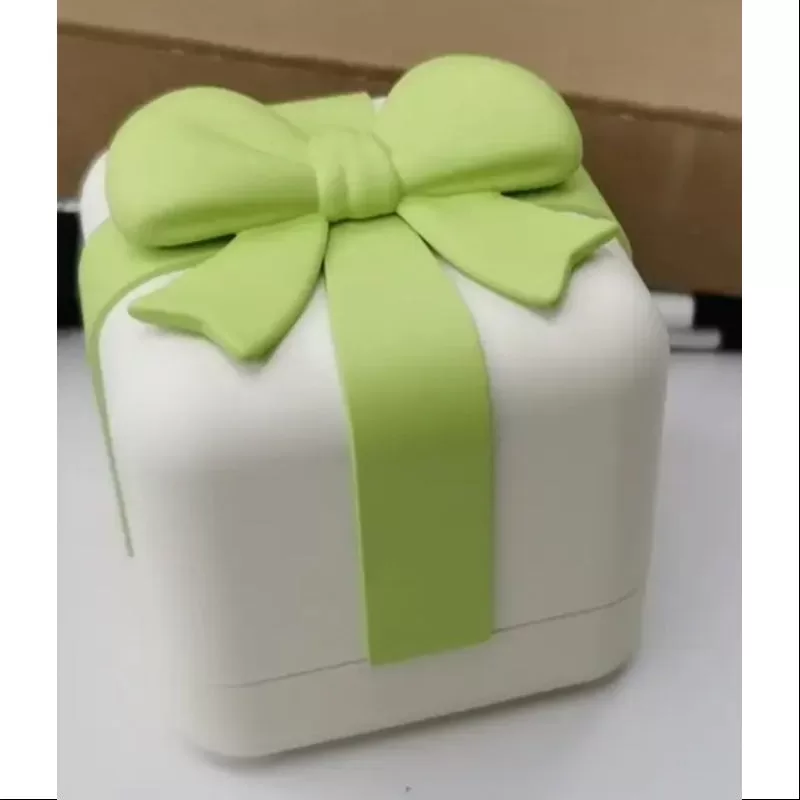 Caja de anillos romántica KONATSU Pop Mart Serie 1 KONATSU