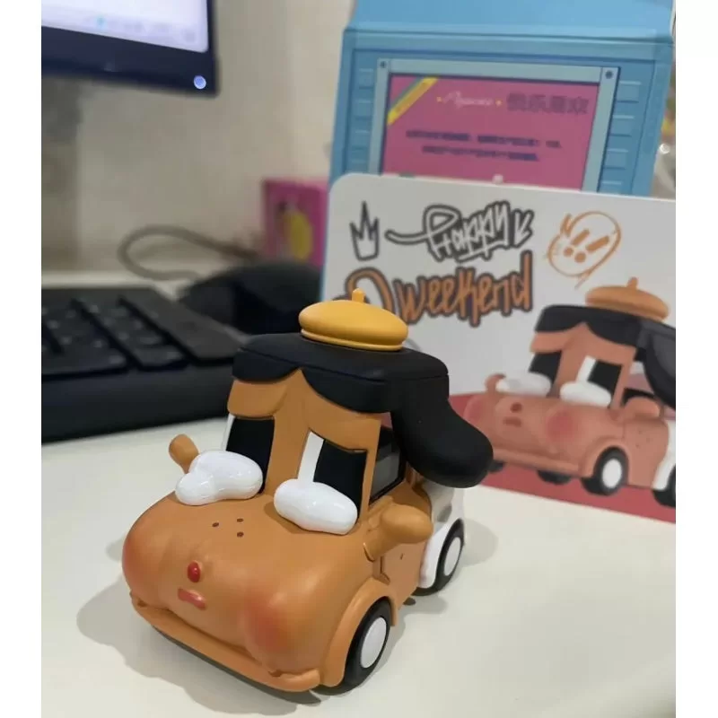 Crybaby POPCAR Serie Feliz Fin de Semana Crybaby Brown ver.