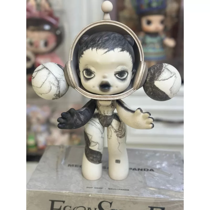 Figura MEGA α SKULLPANDA Egon Schiele 400% Limitada