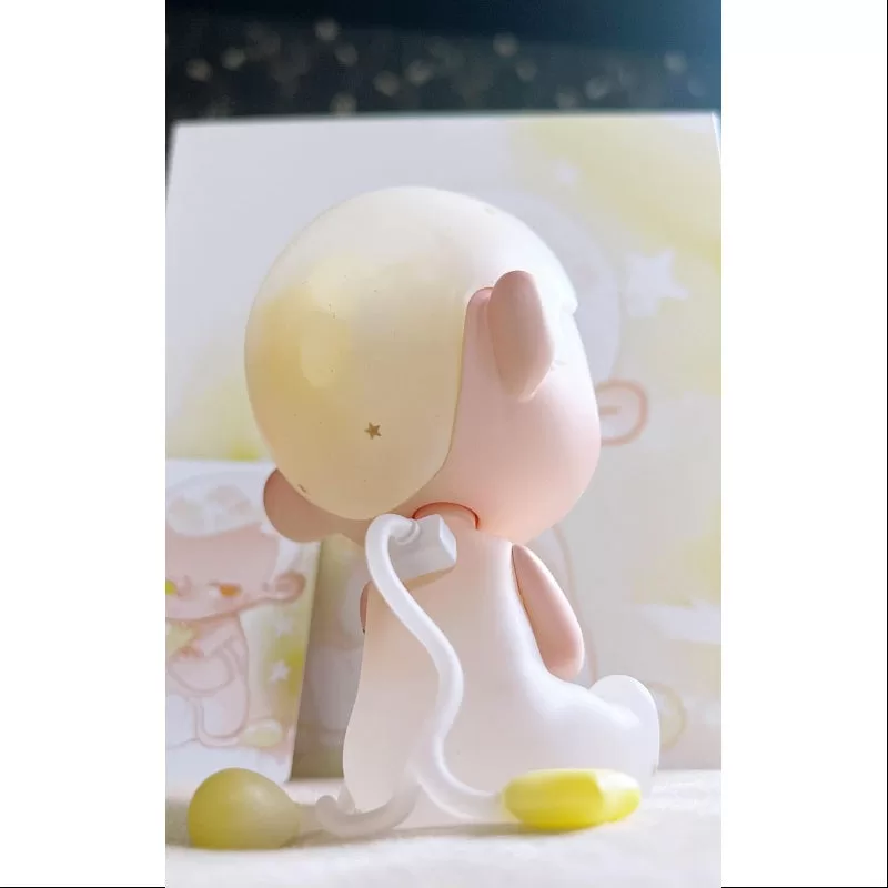 Figura de KUBO Little Star Art Toy 2024 Edición Limitada Figura de KUBO Little Star Art Toy 2024 Edición Limitada