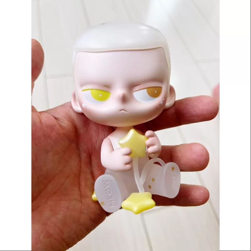 Figura de KUBO Little Star Art Toy 2024 Edición Limitada Figura de KUBO Little Star Art Toy 2024 Edición Limitada