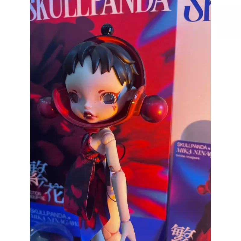 Figura de acción Skullpanda x Mika Ninagawa Blossoms Figura de acción Skullpanda x Mika Ninagawa Blossoms