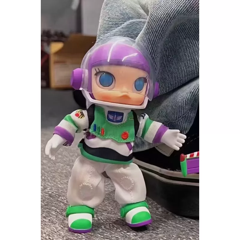 Figura de acción de MOLLY Buzz Lightyear Figura de acción de MOLLY Buzz Lightyear