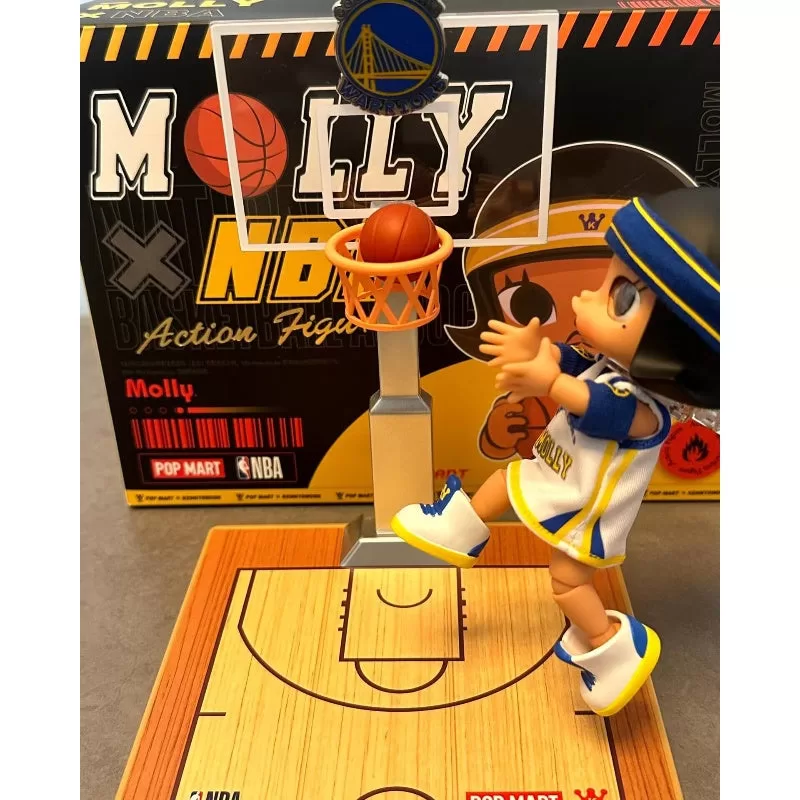 Figura de acción de MOLLY x NBA Warriors Figura de acción de MOLLY x NBA Warriors