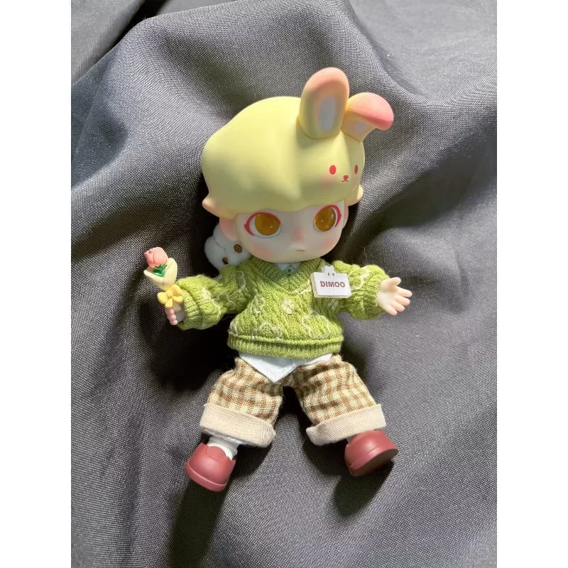 Figura de acción del conejo navideño DIMOO Figura de acción del conejo navideño DIMOO