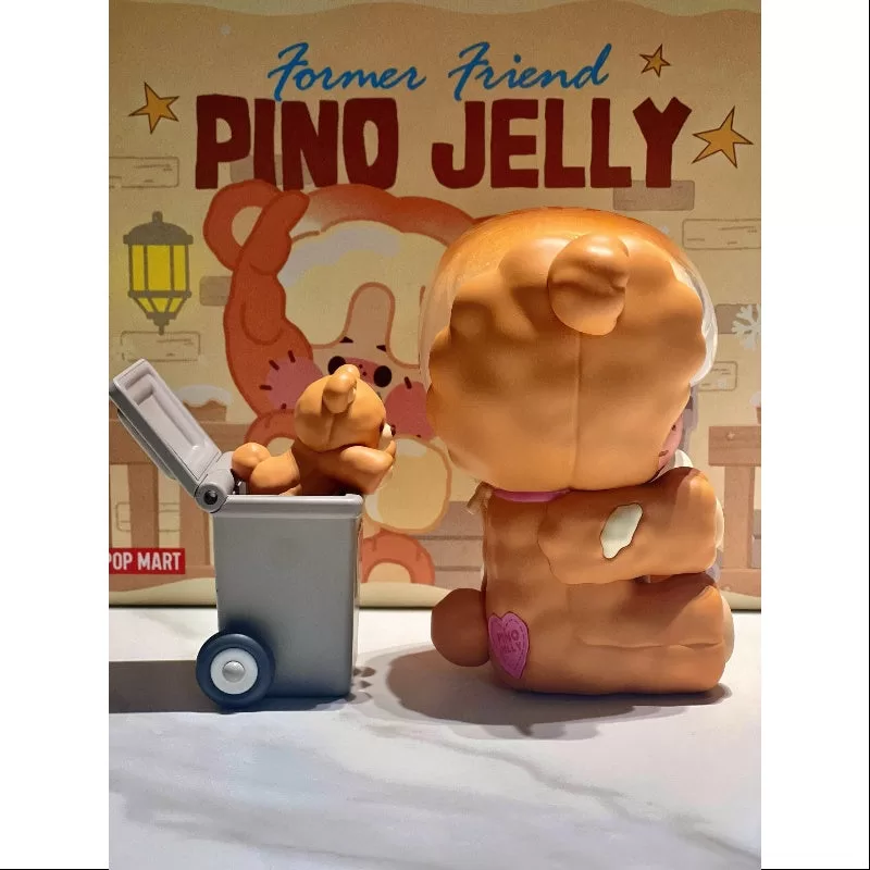 Figura de antiguo amigo de Pino Jelly, edición limitada 2024 Figura de antiguo amigo de Pino Jelly, edición limitada 2024