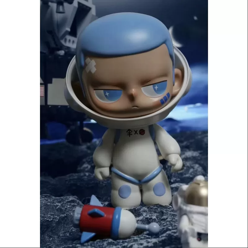 Figura de astronauta azul KUBO, juguete artístico, edición limitada 2021