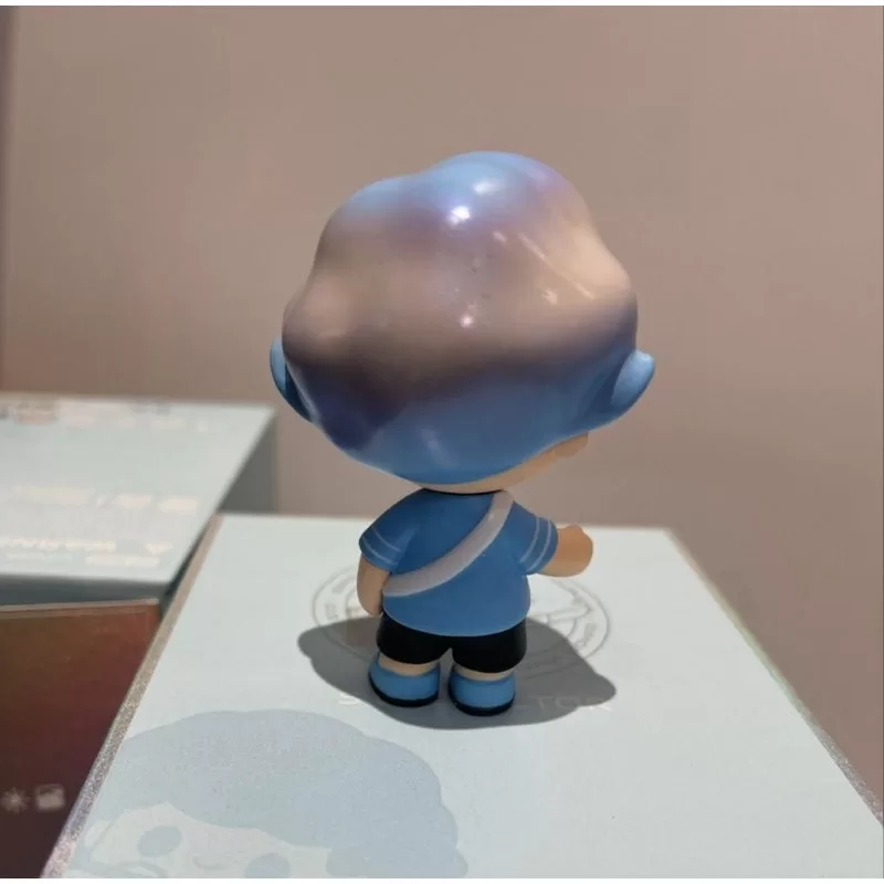 Figura de colección limitada DIMOO x VIVO S10 S, versión especial. Figura de colección limitada DIMOO x VIVO S10 S, versión especial.