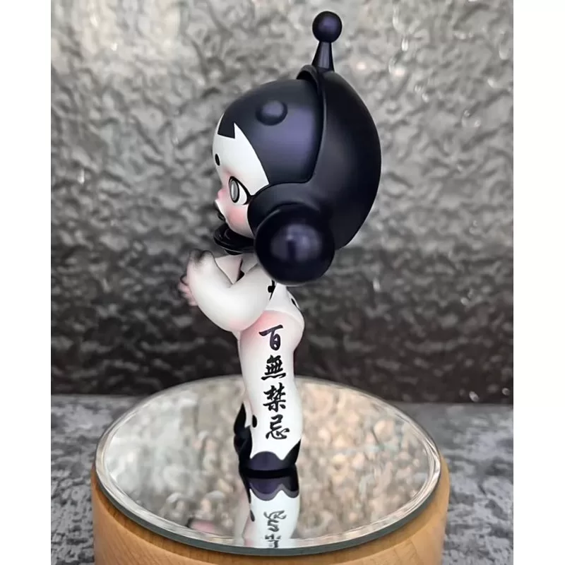 Figura de edición limitada de Skullpanda Baby Evil Girl Figura de edición limitada de Skullpanda Baby Evil Girl