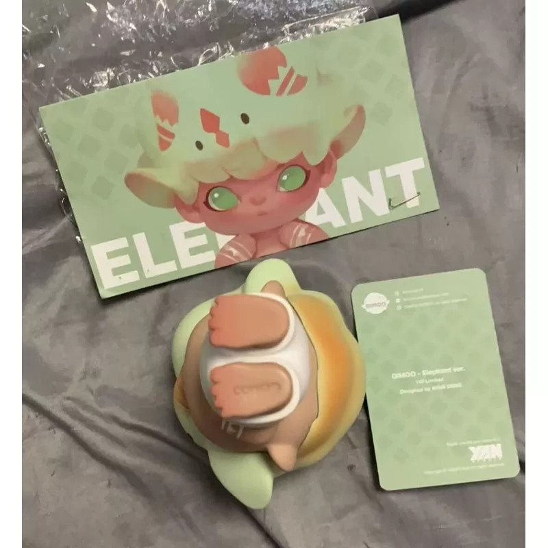 Figura de elefante tailandés DIMOO de edición limitada Figura de elefante tailandés DIMOO de edición limitada