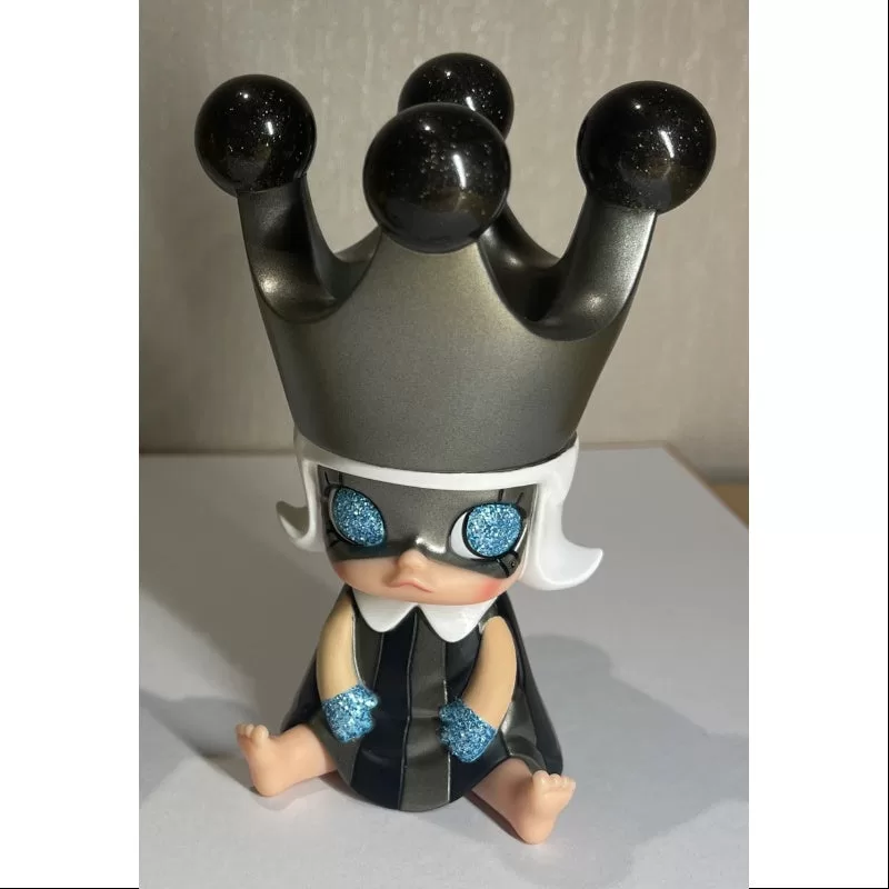 Figura de hierro negro de Molly Baby Molly, edición limitada de 2016