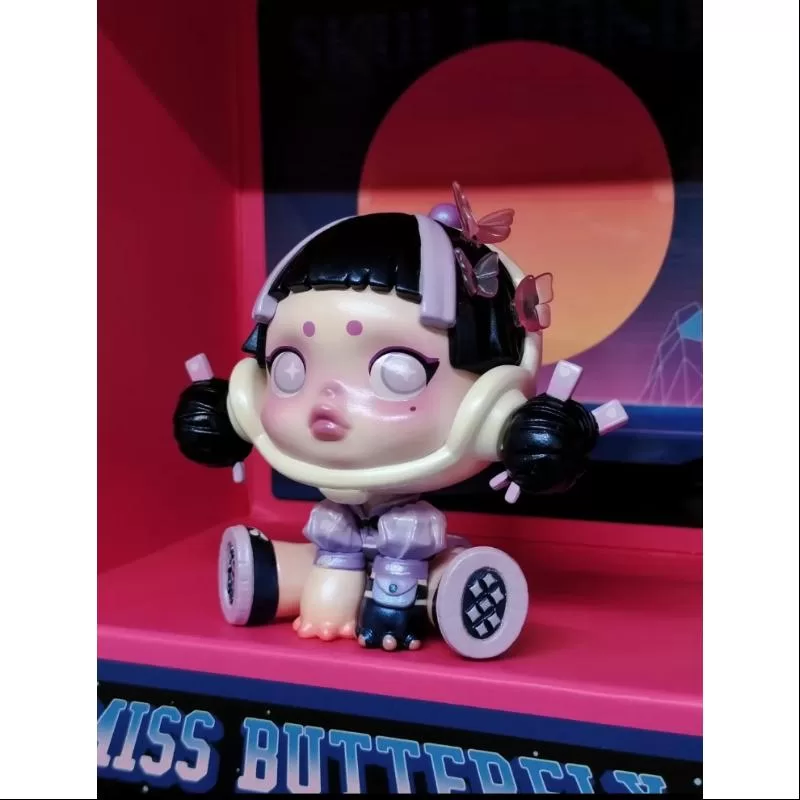 Figura de juguete artístico Skullpanda MISS BUTTERFLY Edición limitada Figura de juguete artístico Skullpanda MISS BUTTERFLY Edición limitada