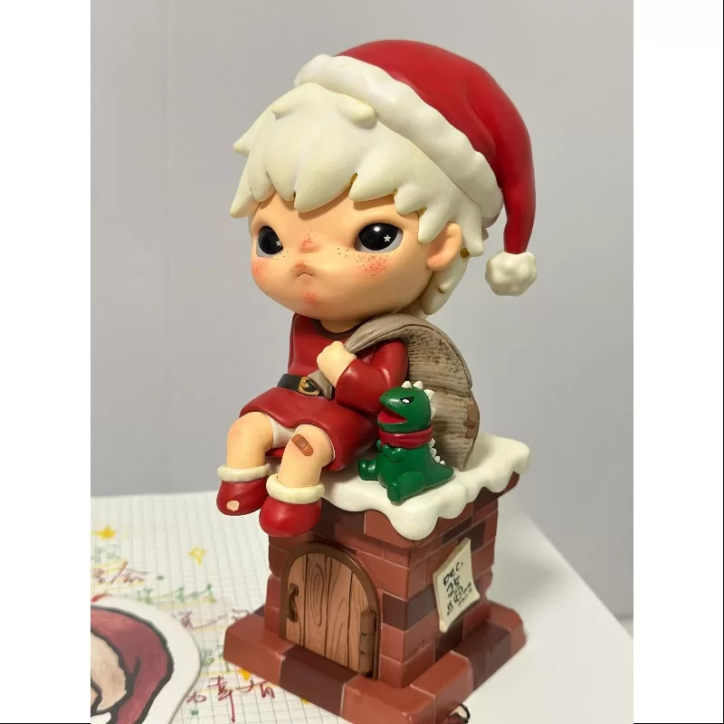 Figura de juguete artístico de Hirono Feliz Navidad Sr. Hirono 2023 LIMITADA Figura de juguete artístico de Hirono Feliz Navidad Sr. Hirono 2023 LIMITADA