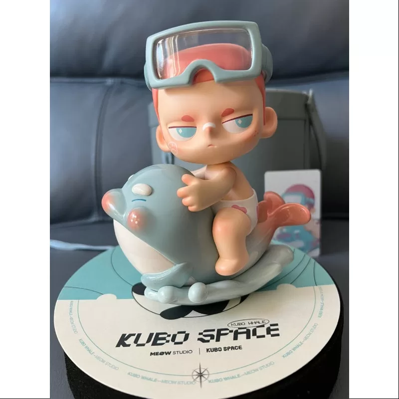 Figura de juguete de arte de ballena KUBO, edición especial, edición limitada de 2022 Figura de juguete de arte de ballena KUBO, edición especial, edición limitada de 2022