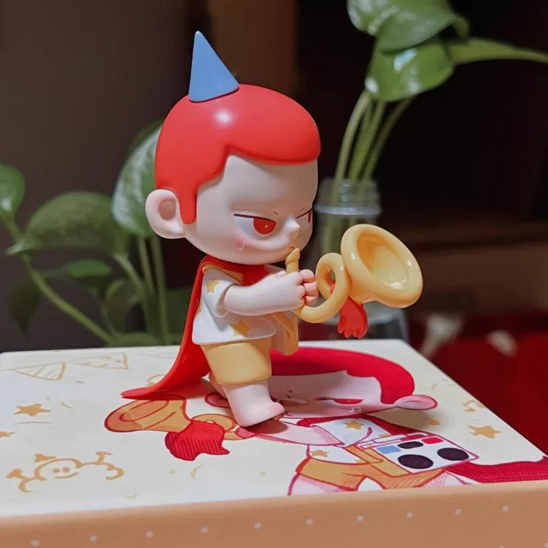 Figura de juguete musical de verano KUBO, edición limitada de 2024 Figura de juguete musical de verano KUBO, edición limitada de 2024