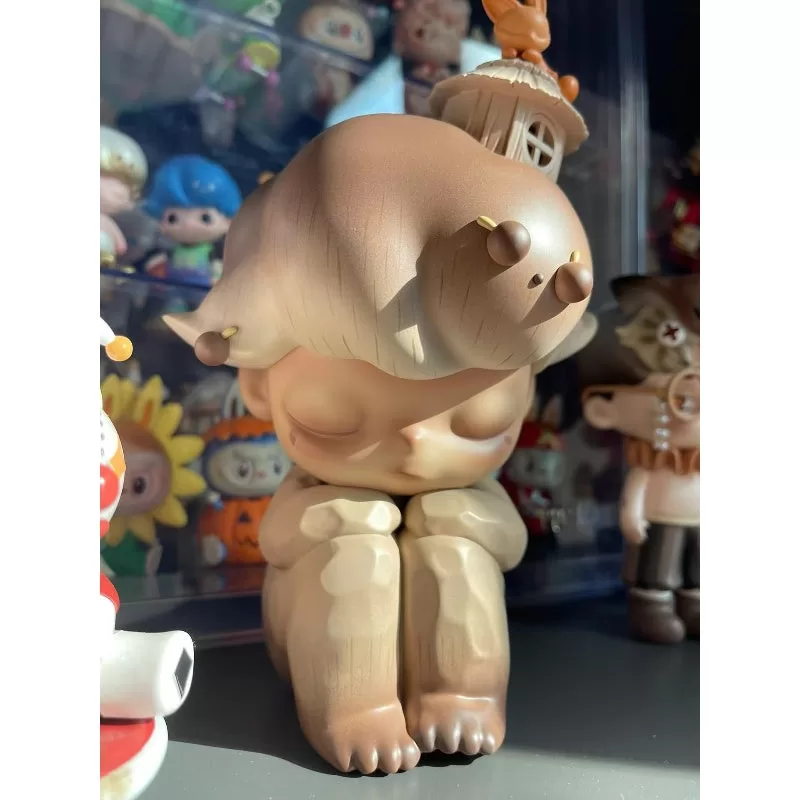 Figura limitada DIMOO Cabaña en el bosque – Otoño Figura limitada DIMOO Cabaña en el bosque – Otoño