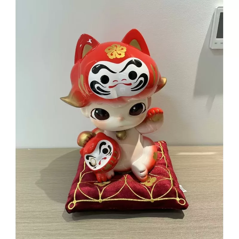 Figura limitada de DIMOO Maneki Neko Daruma (exclusivo de Shanghai PTS 2024) Figura limitada de DIMOO Maneki Neko Daruma (exclusivo de Shanghai PTS 2024)