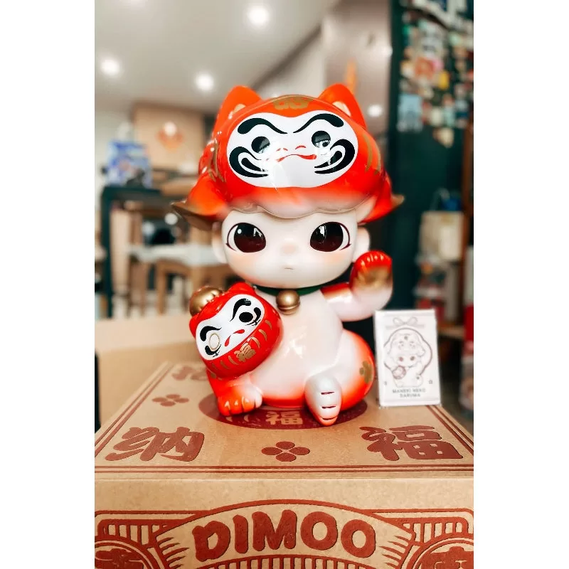 Figura limitada de DIMOO Maneki Neko Daruma (exclusivo de Shanghai PTS 2024)