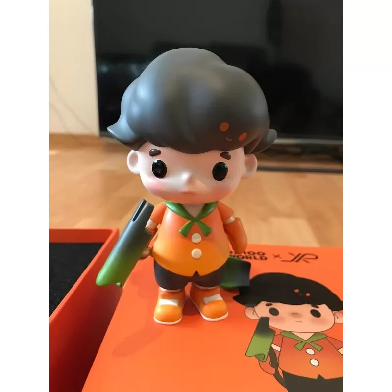 Figura limitada de DIMOO x Nong Toy Figura limitada de DIMOO x Nong Toy