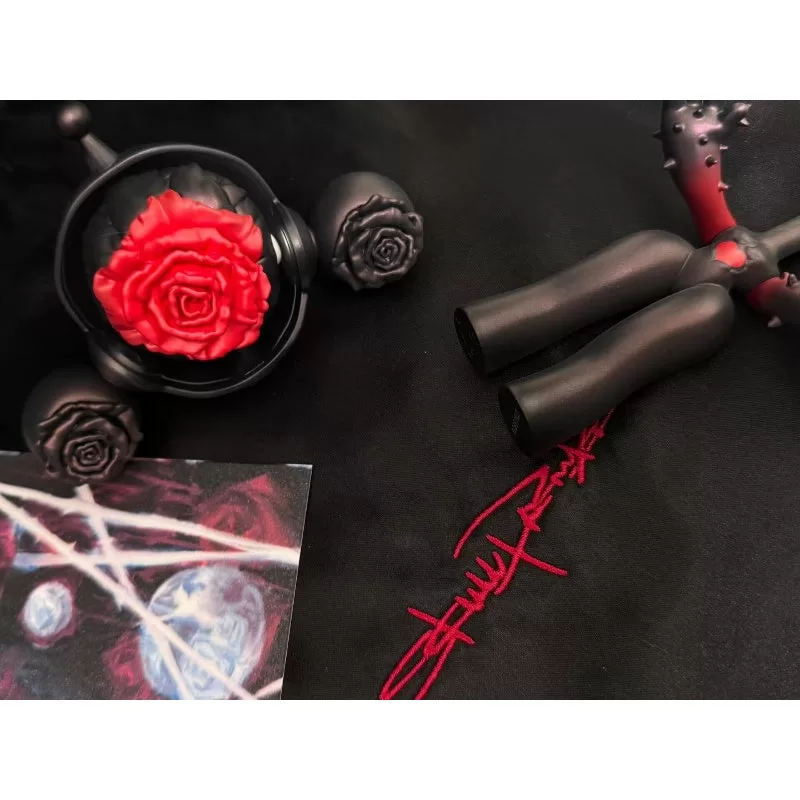 Figura limitada de Roseonly x Skullpanda Part Of Me Figura limitada de Roseonly x Skullpanda Part Of Me