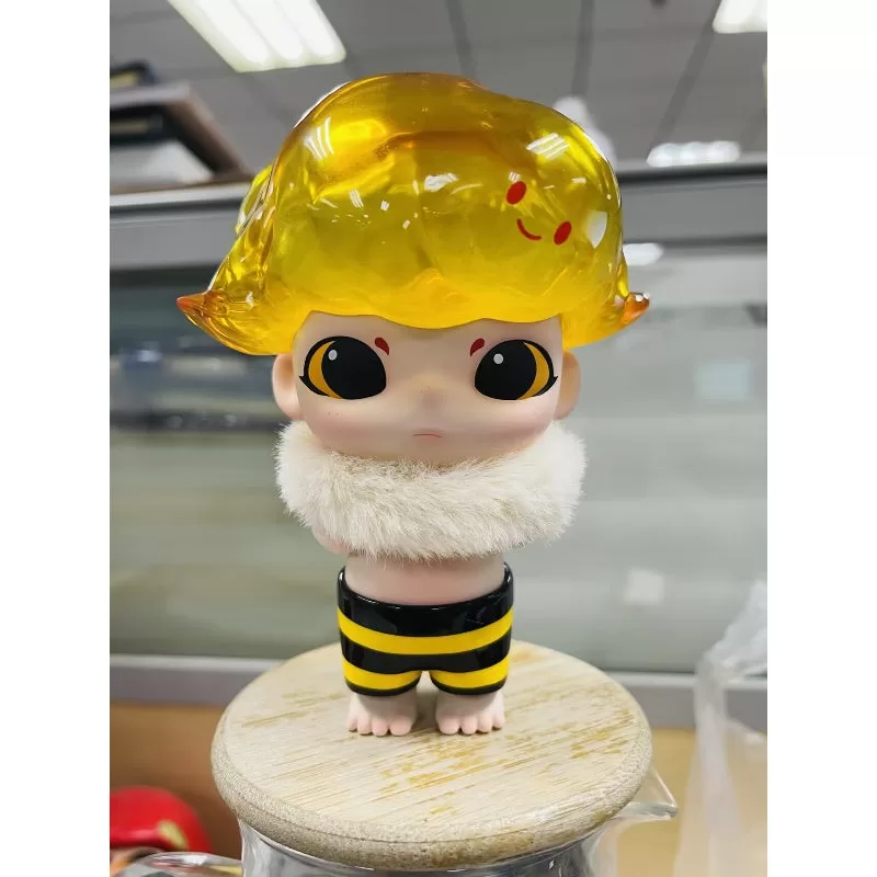 Figura limitada de la pequeña abeja de DIMOO Figura limitada de la pequeña abeja de DIMOO