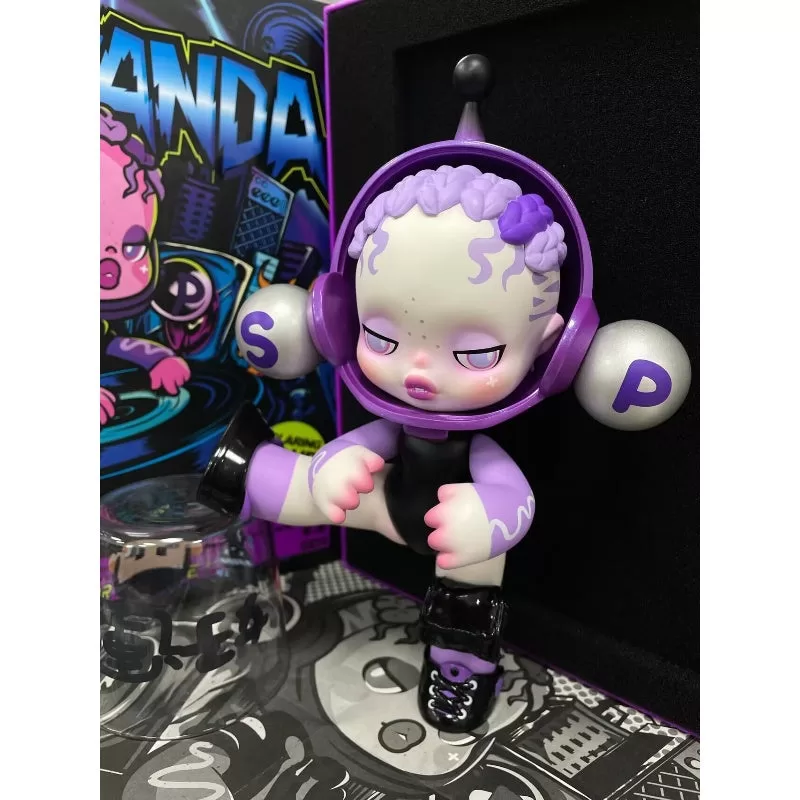 Figura limitada deslumbrante del OOTD de Skullpanda Figura limitada deslumbrante del OOTD de Skullpanda