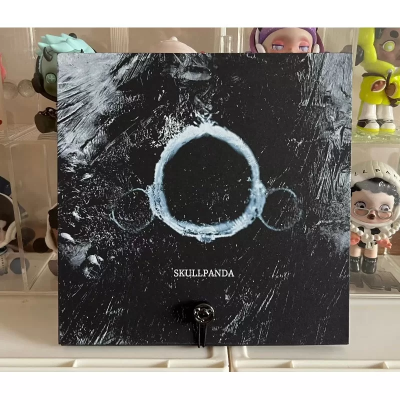 Figura limitada realmente necesaria de Skullpanda Is The Key