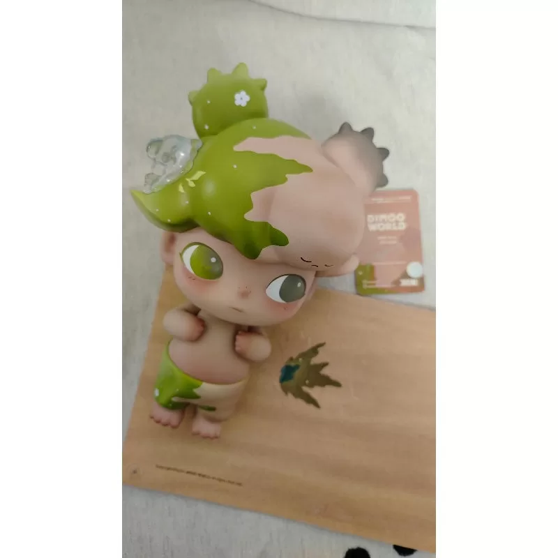Figura rejuvenecedora DIMOO versión 400% limitada