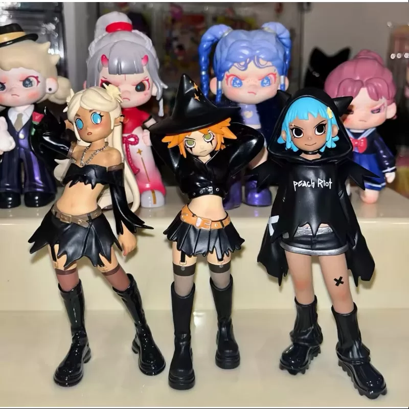 Figuras de Peach Riot Witchy Punk (edición limitada 2024) Figuras de Peach Riot Witchy Punk (edición limitada 2024)