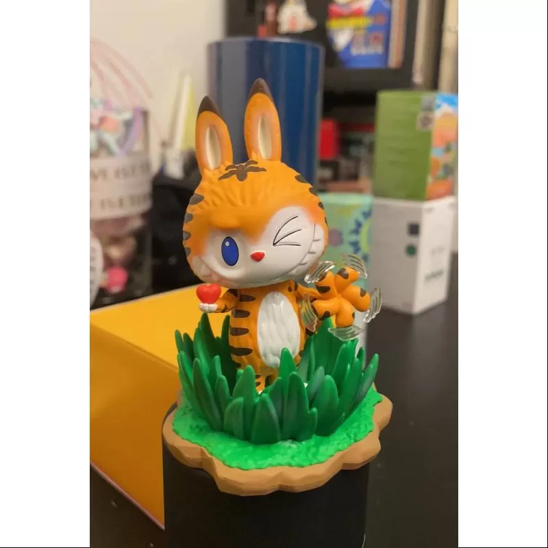 Labubu LOS MONSTRUOS Figura Tigre LIMITADA Labubu LOS MONSTRUOS Figura Tigre LIMITADA