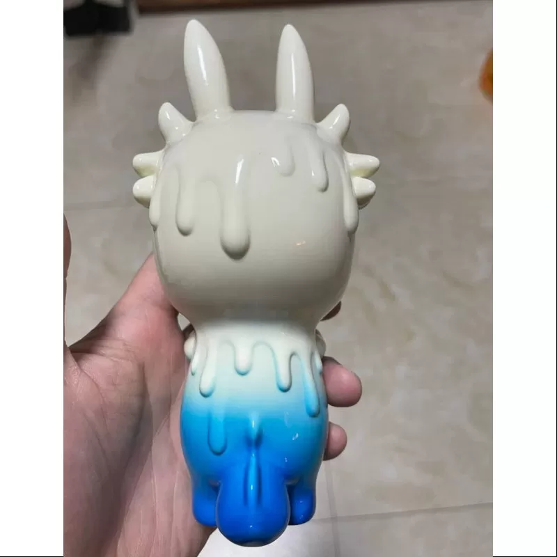 Labubu Los Monstruos Labubu Byron Monte Fuji 2019 Tokio LIMITADO Labubu Los Monstruos Labubu Byron Monte Fuji 2019 Tokio LIMITADO