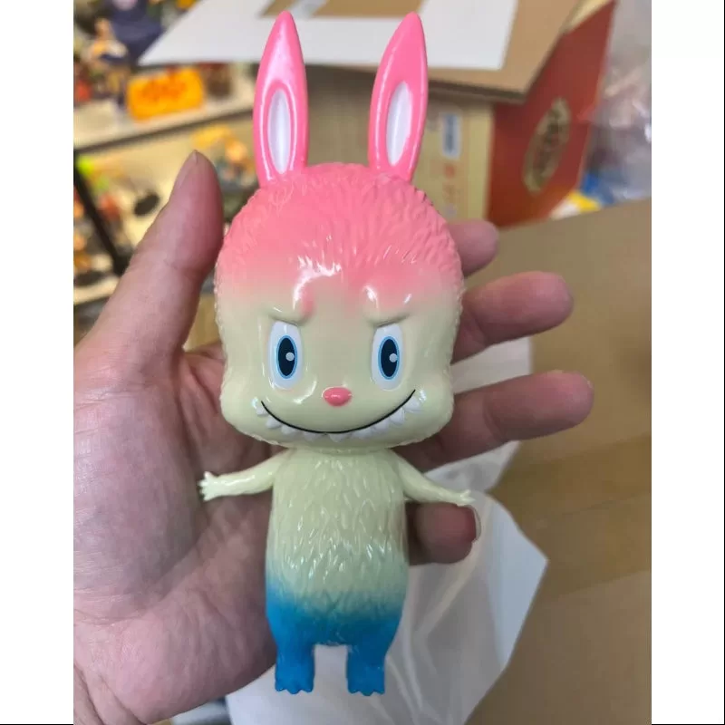 Labubu Los Monstruos Labubu LIL Tokio TCC LIMITADA Labubu Los Monstruos Labubu LIL Tokio TCC LIMITADA