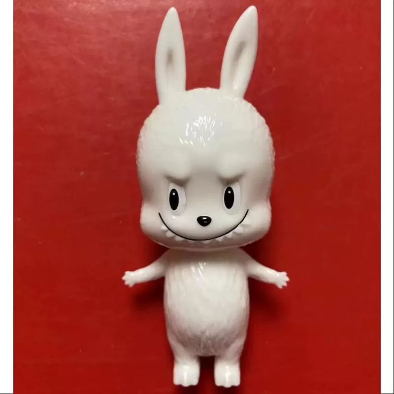 Labubu Los Monstruos Los Pequeños Monstruos Serie 2 Blanco Puro