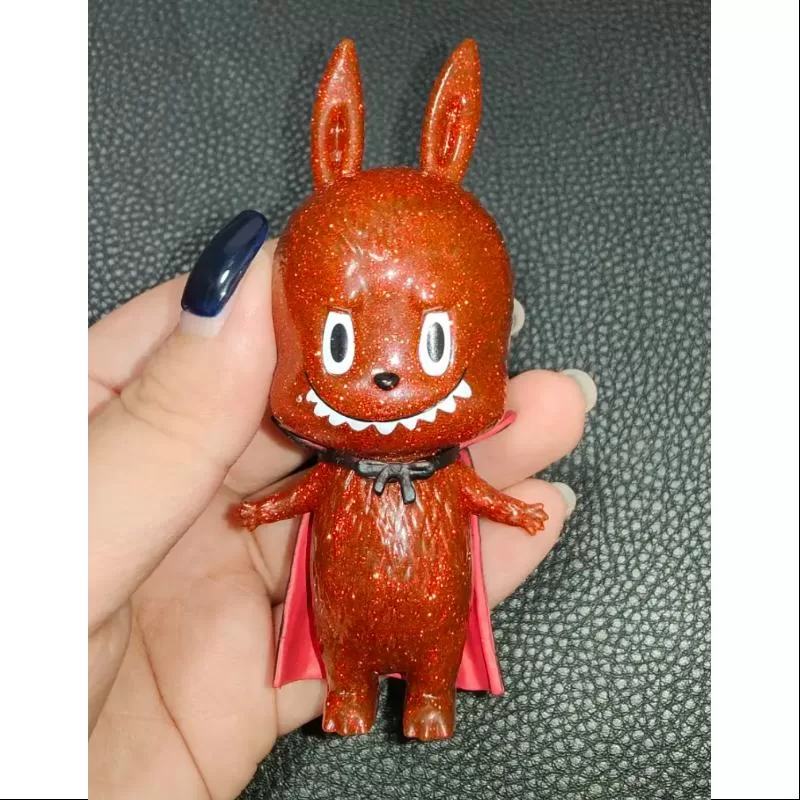 Labubu Los Monstruos Los Pequeños Monstruos Serie 2 Rojo Brillante