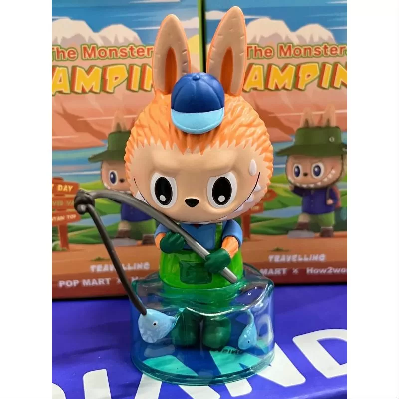 Labubu Los Monstruos Serie Camping Pesca