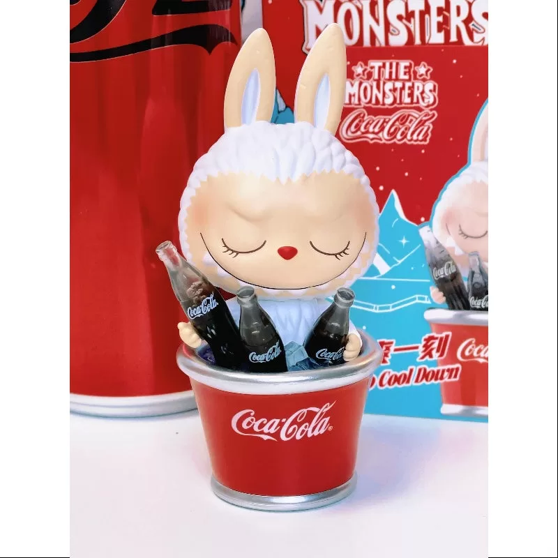 Labubu Los Monstruos Serie Coca Cola Es Hora de Refrescarse