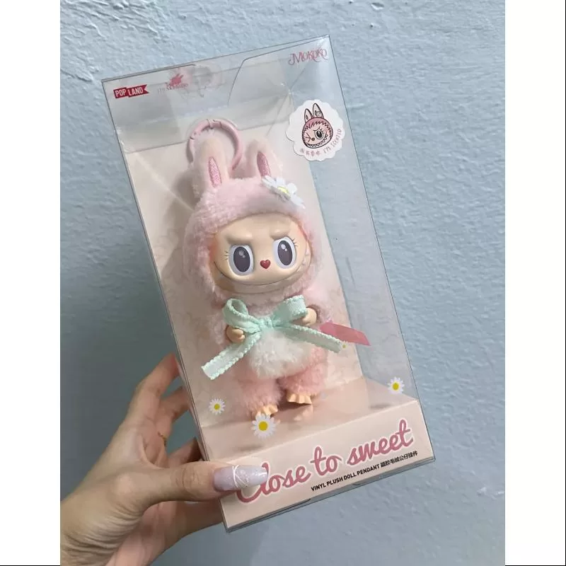 Labubu Mokoko – Muñeco de peluche de vinilo “Cerca de lo dulce”, edición limitada