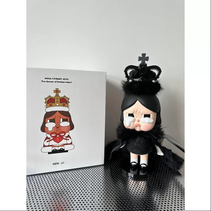 MEGA CRYBABY 400% La Reina del Corazón Roto Versión Especial 2024 Edición Limitada MEGA CRYBABY 400% La Reina del Corazón Roto Versión Especial 2024 Edición Limitada