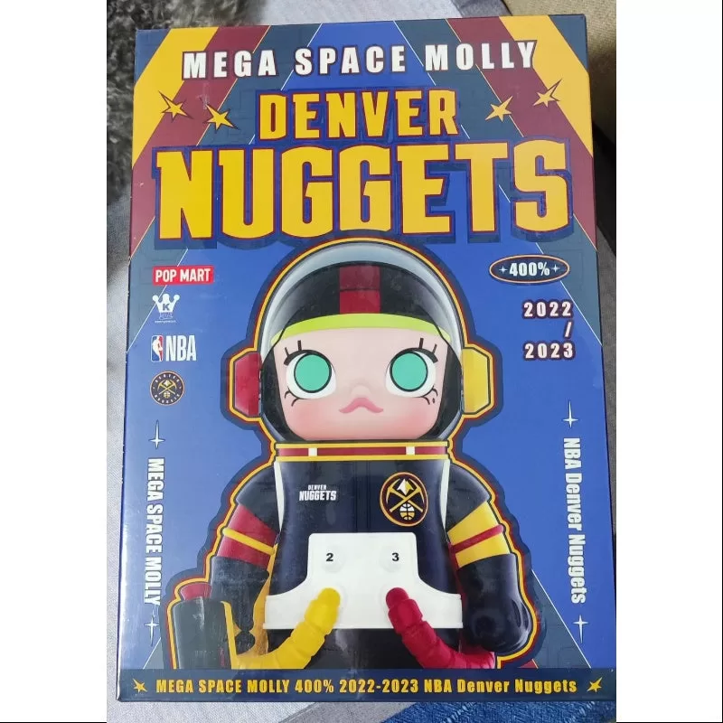 MEGA ESPACIO MOLLY 400% Denver Nuggets 2023 LIMITADO MEGA ESPACIO MOLLY 400% Denver Nuggets 2023 LIMITADO