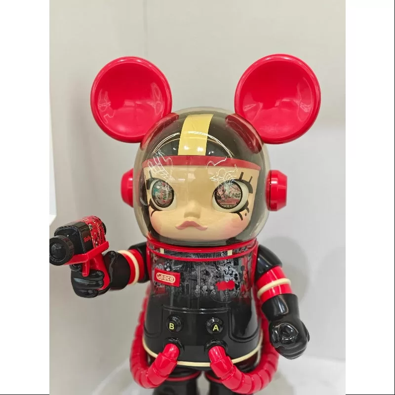 MEGA SPACE MOLLY 1000% Disney 100.º aniversario 2023 LIMITADO MEGA SPACE MOLLY 1000% Disney 100.º aniversario 2023 LIMITADO