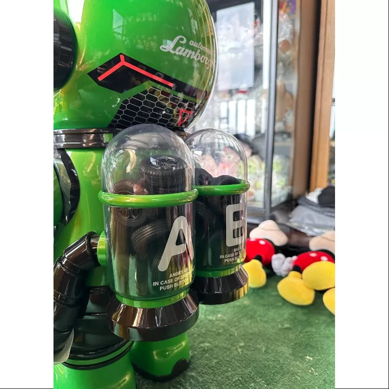 MEGA SPACE MOLLY 1000% Lamborghini 2023 LIMITADA MEGA SPACE MOLLY 1000% Lamborghini 2023 LIMITADA