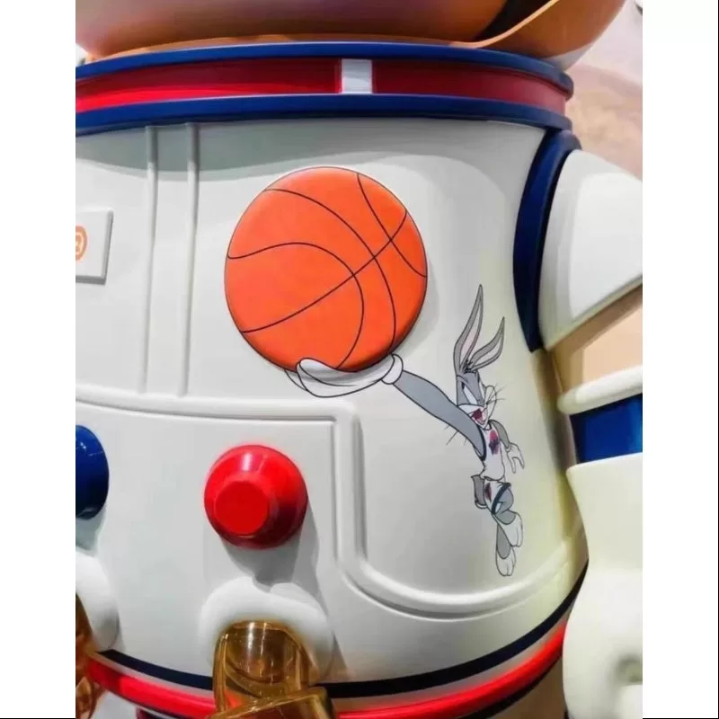 MEGA SPACE MOLLY 1000% Space Jam 2023 LIMITADA MEGA SPACE MOLLY 1000% Space Jam 2023 LIMITADA
