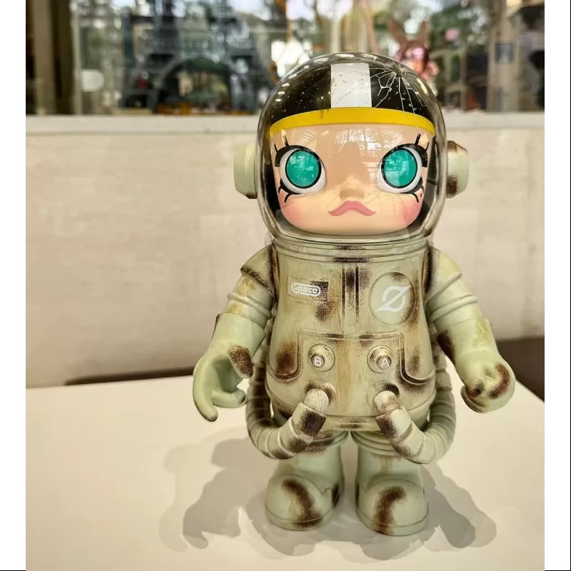 MEGA SPACE MOLLY 400% Astro 2024 LIMITADO MEGA SPACE MOLLY 400% Astro 2024 LIMITADO