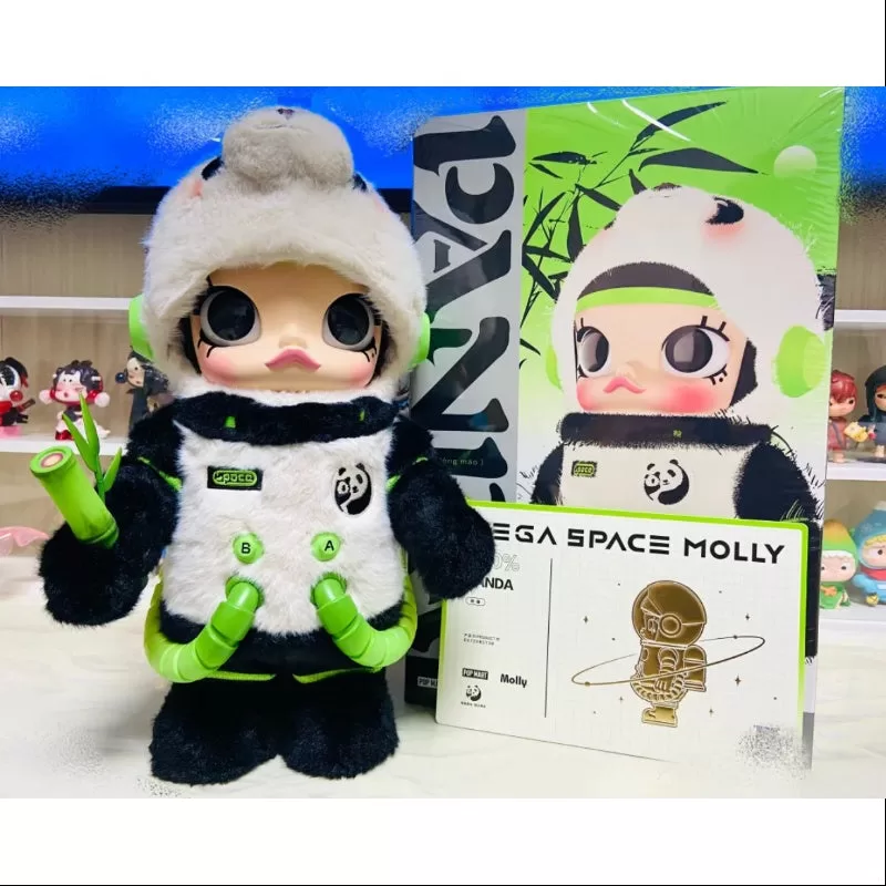 MEGA SPACE MOLLY 400% Panda 2024 LIMITADO