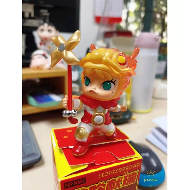 MOLLY Pop Mart Loong presenta la serie del tesoro MOLLY DREAMING LOONG