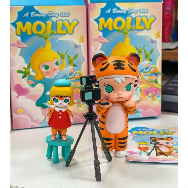 MOLLY Un día aburrido con Molly Serie Sé quien eres