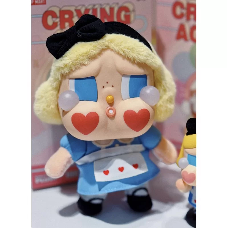 Peluche de vinilo de la serie Crybaby Crying Again She’s Alice Peluche de vinilo de la serie Crybaby Crying Again She’s Alice