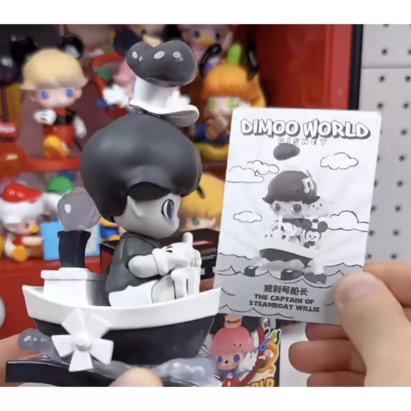 Serie DIMOO x Disney Secret El Capitán del Barco de Vapor Willie (1/144) Serie DIMOO x Disney Secret El Capitán del Barco de Vapor Willie (1/144)