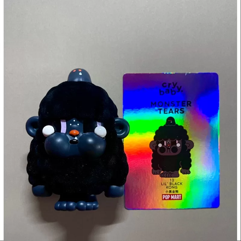 Serie Lágrimas del Monstruo Llorón: Pequeño Kong Negro Secreto (1/72) Serie Lágrimas del Monstruo Llorón: Pequeño Kong Negro Secreto (1/72)
