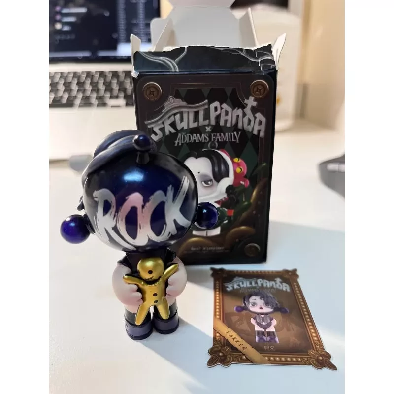 Serie Skullpanda X La Familia Addams Parker Serie Skullpanda X La Familia Addams Parker